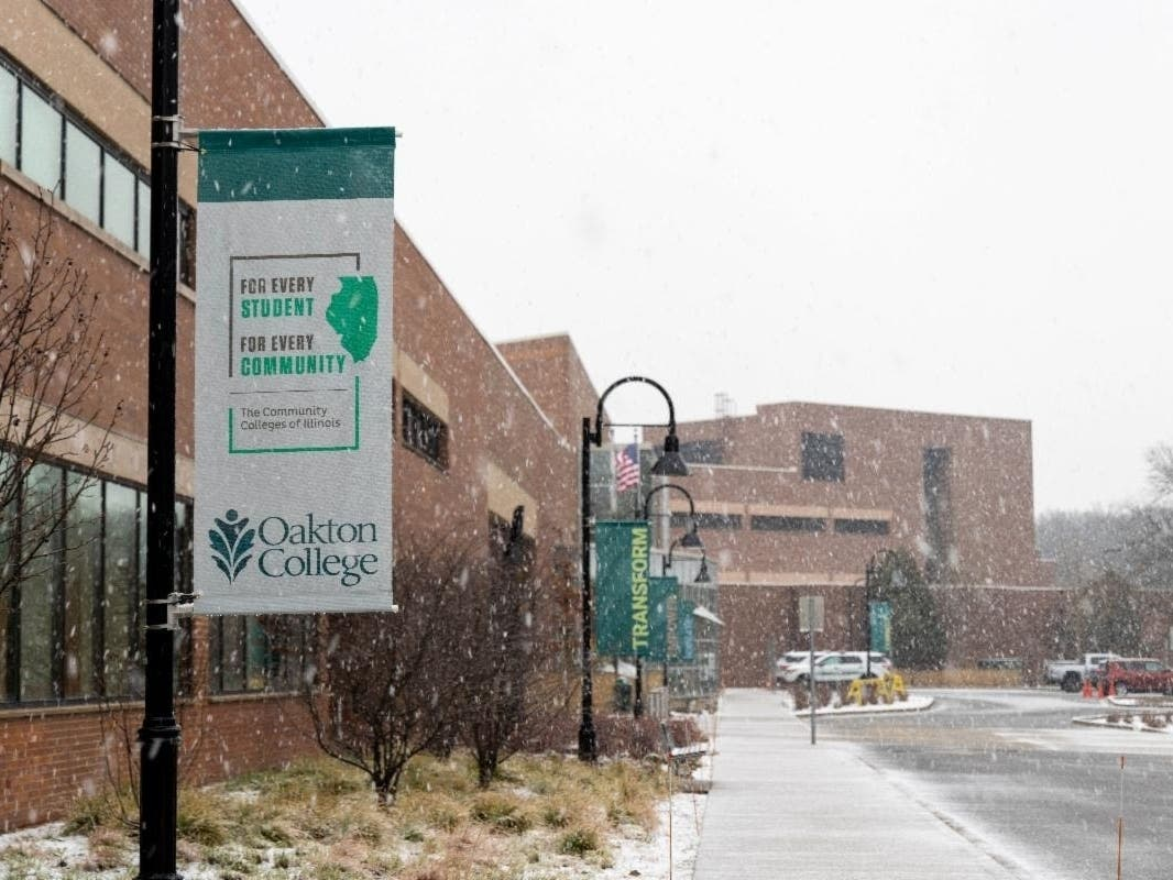 Oakton Community College logo